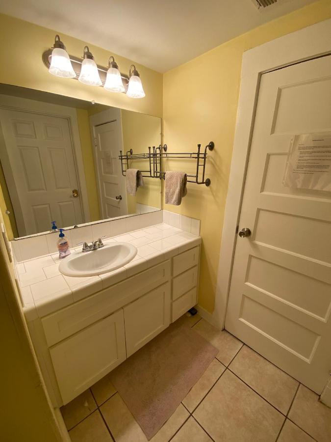 Private Los Angeles Room - Free Wifi, Ac, Tv, Private Fridge, Kitchen, Near Usc - Exposition Park - Usc Memorial Coliseum - Banc Of California Bmo Stadium - Downtown Los Angeles Dtla - University Of Southern California Usc!!! Exterior foto