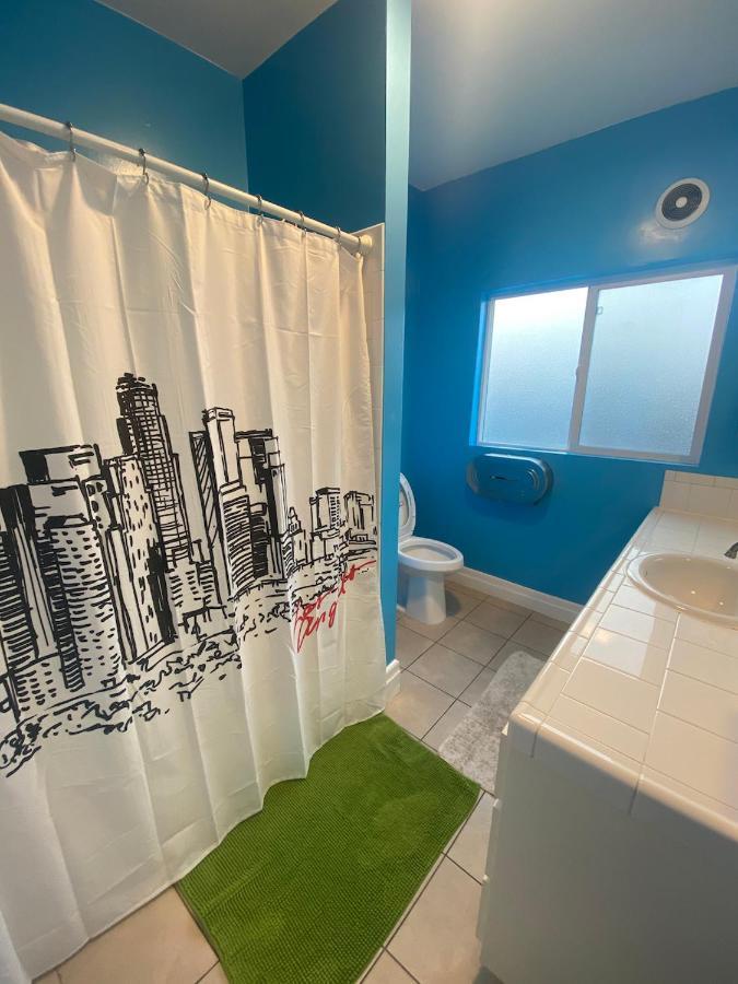 Private Los Angeles Room - Free Wifi, Ac, Tv, Private Fridge, Kitchen, Near Usc - Exposition Park - Usc Memorial Coliseum - Banc Of California Bmo Stadium - Downtown Los Angeles Dtla - University Of Southern California Usc!!! Exterior foto