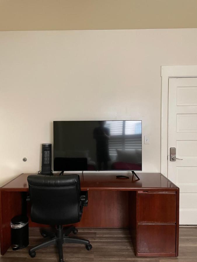 Private Los Angeles Room - Free Wifi, Ac, Tv, Private Fridge, Kitchen, Near Usc - Exposition Park - Usc Memorial Coliseum - Banc Of California Bmo Stadium - Downtown Los Angeles Dtla - University Of Southern California Usc!!! Exterior foto